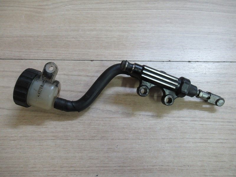 Maître-cylindre de frein arrière Yamaha 1200 Vmax 2EN 1985-2001