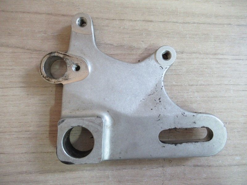 Support d'étrier Ducati 695 Monster 2006-2008