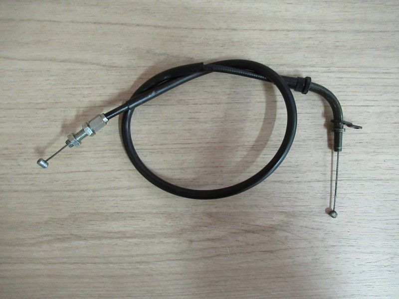 Câble d'accélérateur aller Suzuki GSXR1000 2001-2002
