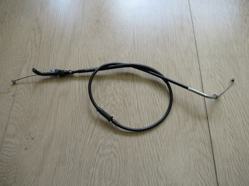 Câble d'ouverture de gaz Kawasaki Z750 2004/2012 (540120118)