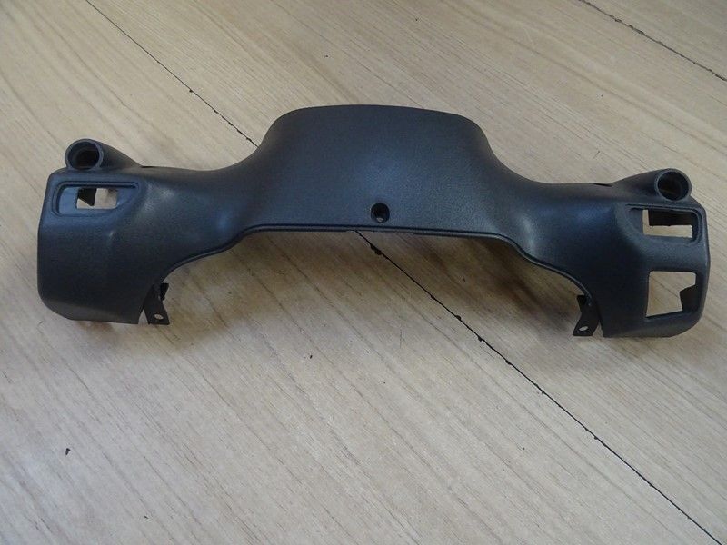 Carénage de compteur Piaggio Skipper 125-150 cc (581503000D)