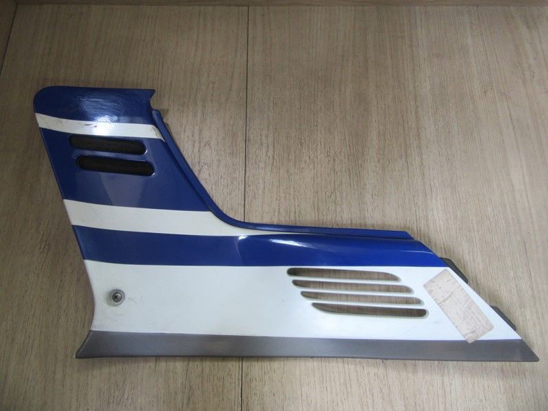 Cache latéral gauche Honda 1000 CBR 1989-1990 (SC25)