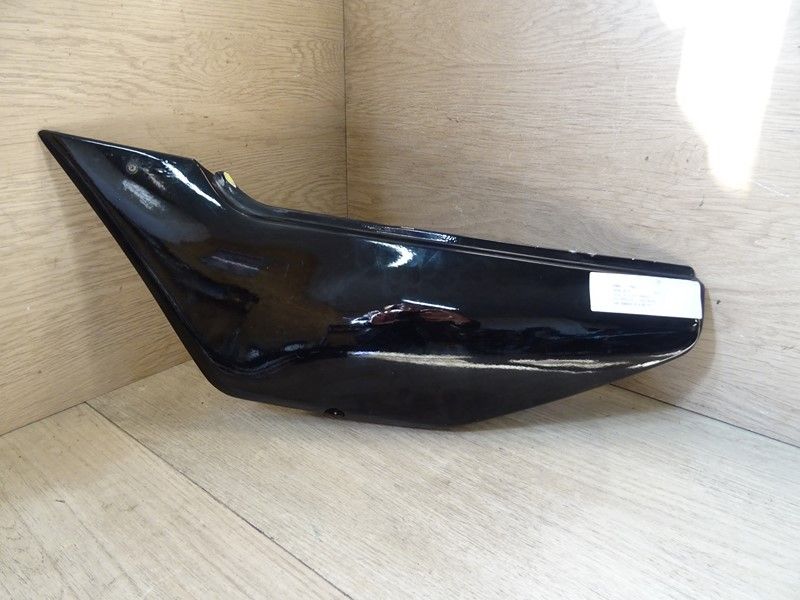 Cache latéral gauche Honda 600 XLV 1987-1996 (83600-MM9-0000)