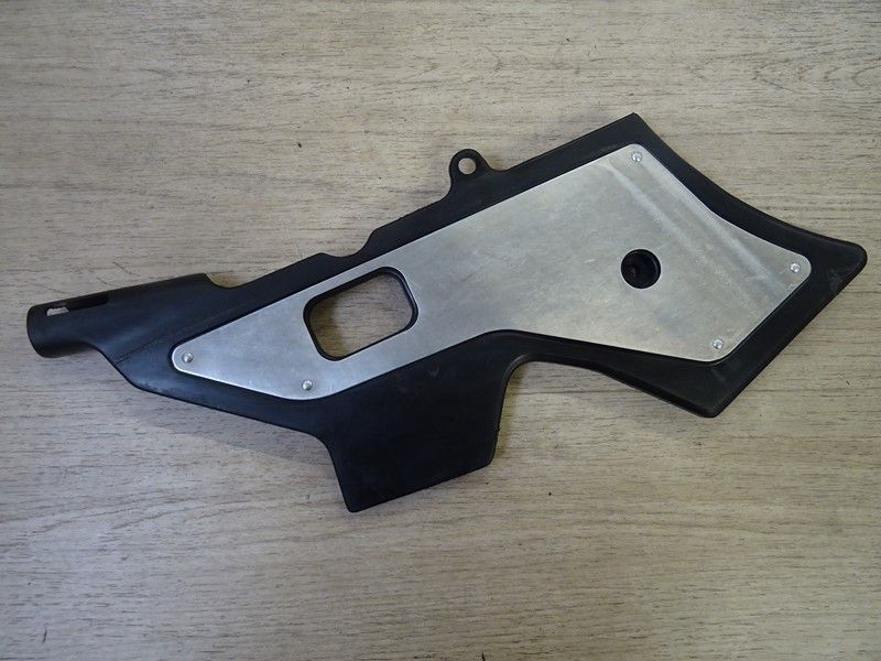 Cache platine droite Honda 1000 CBR type SC25 1989/1992 (64280-MS2-0000)
