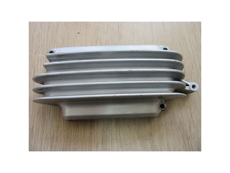Cache culasse arrière droit Honda 750 VFC (RC43) 1993/2002