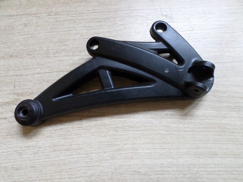 Platine avant droite DUCATI 1200 DIAVEL 2011/2014 type G100AA