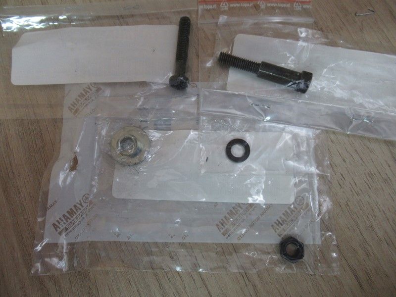 Kit visserie protège mains Yamaha DT 125 R 1991-1998