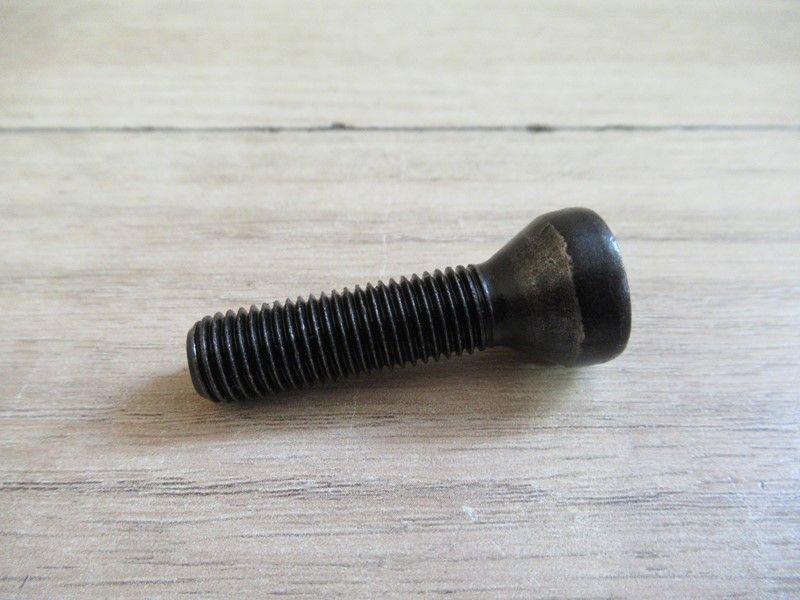 Vis de roue arrière BMW K 1200 S 2003-2008