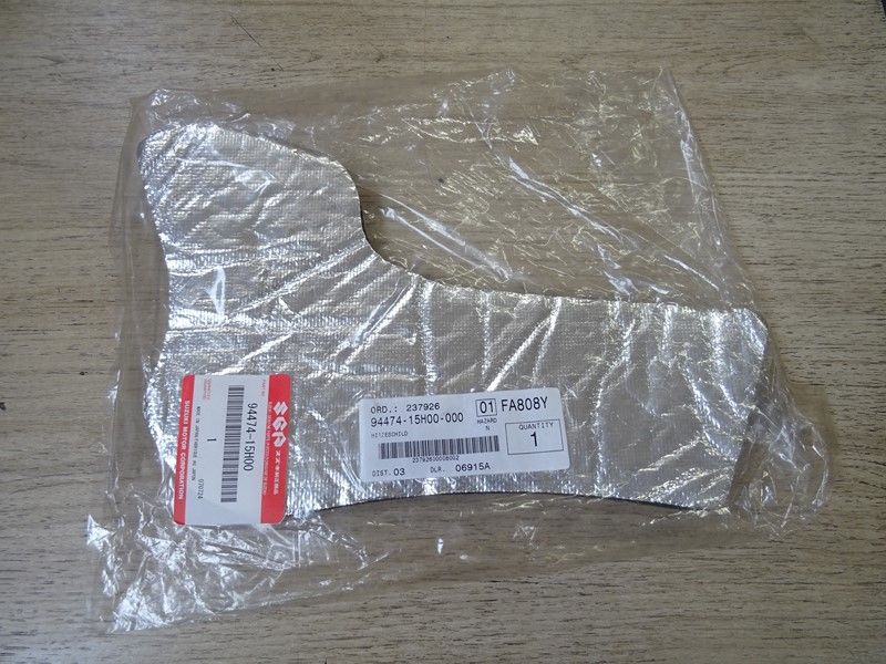 Mousse de carénage Suzuki 1300 GSXR Hayabusa Type A1111 2008 (94474-15H10)