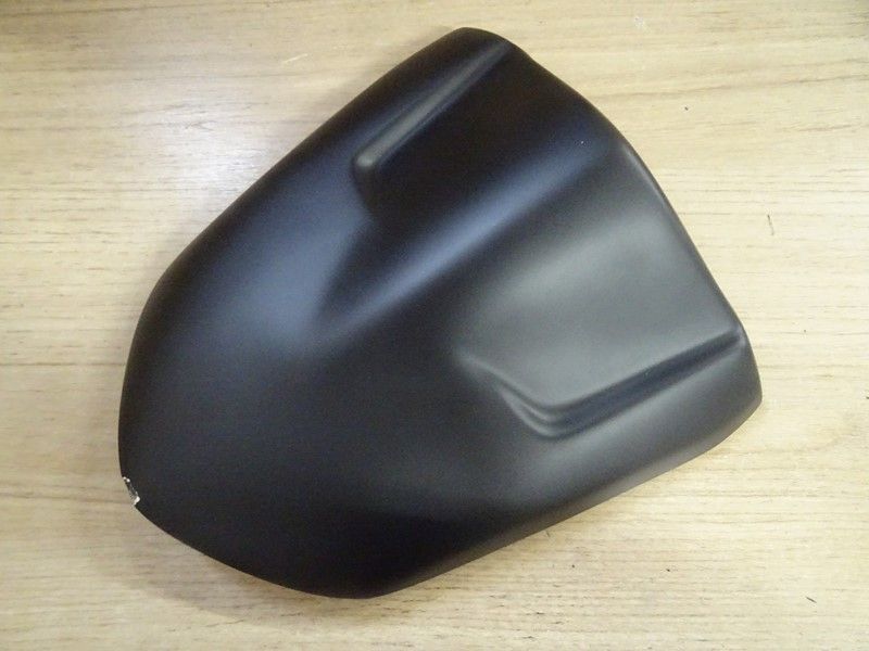 Capot de selle Suzuki 750 GSR type C5111/C5211/C5112 2011/2016