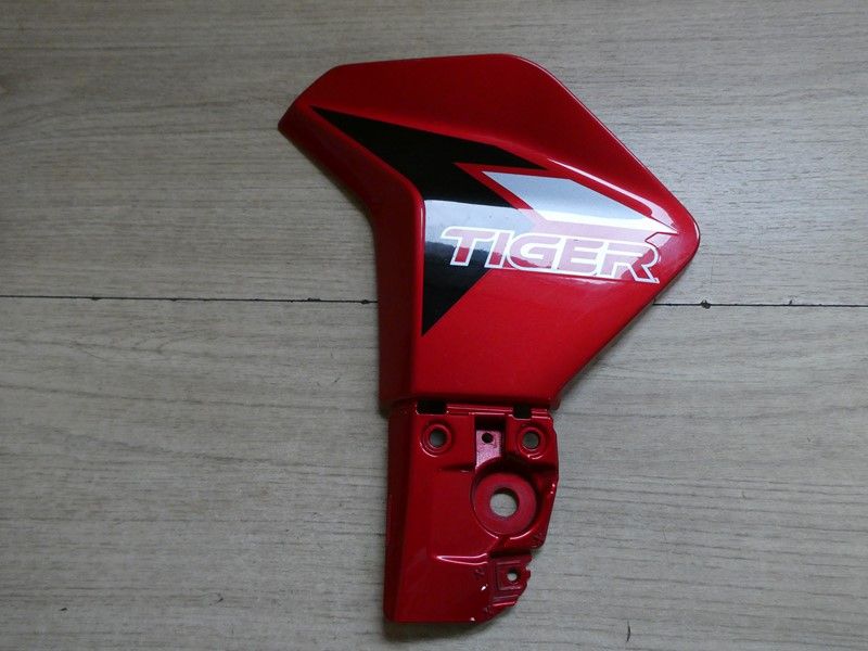 Ecope gauche de radiateur Triumph Tiger 900 GT pro 2021/2023