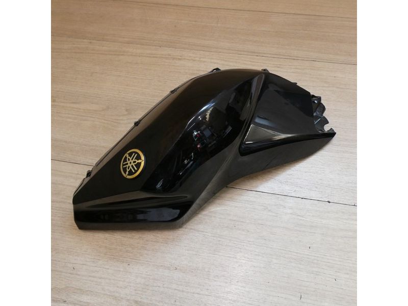 Couvre réservoir gauche Yamaha 125 YZF-R RE061 2008/2011