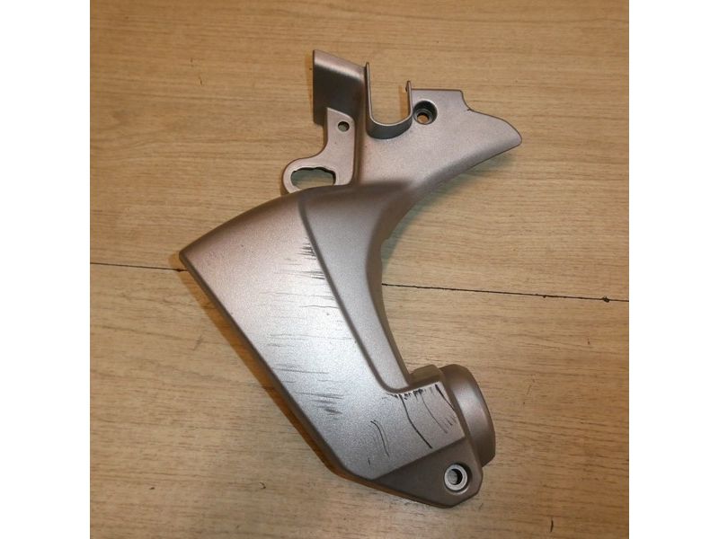 Ecope de radiateur gauche Kawasaki KLE 650 Versys 2007 à 2009 LE650AAA