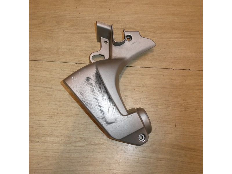 Ecope de radiateur gauche Kawasaki KLE 650 Versys 2007 à 2009 LE650AAA