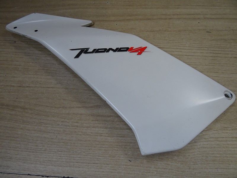 Ecope de radiateur gauche Aprilia 1100 Tuono V4 2015/2020