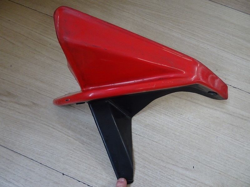 Carénage avant gauche Moto Guzzi 850 Le Mans 3 1981/1984 1000 Le Mans 4 1984/1986