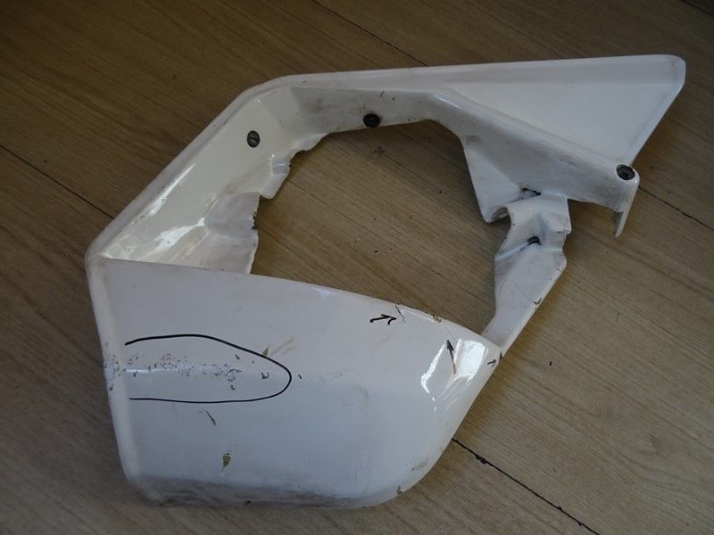 Flanc avant droit Moto Guzzi 850 Le Mans 2 1978/1982 1000 SP/SP2 1978/1988