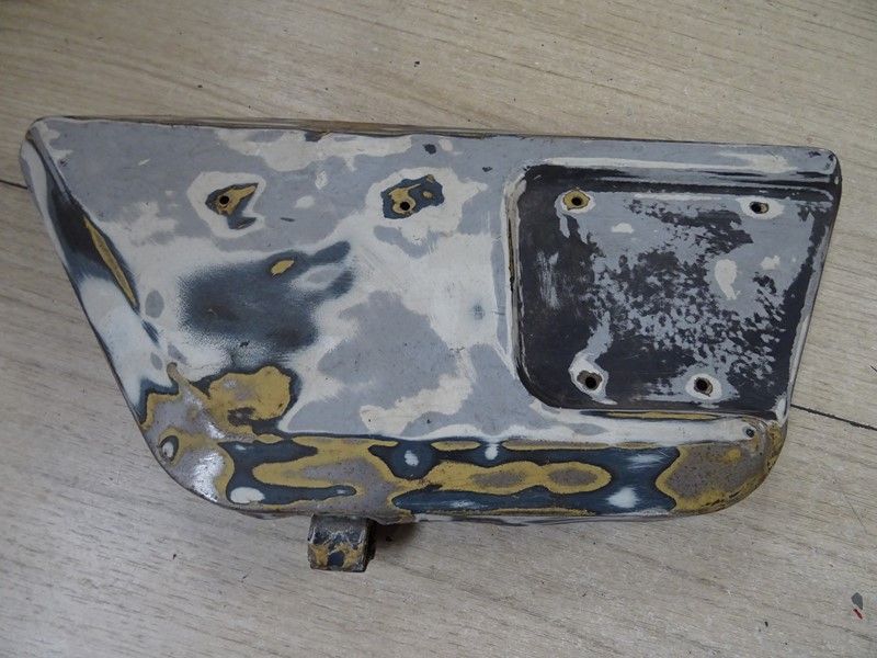 Cache latéral droit Moto Guzzi 850 T3 -/California