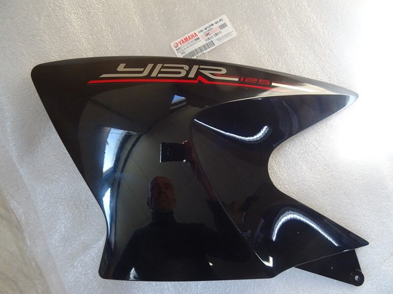Flanc de carénage gauche Yamaha YBR 125 2010/2013