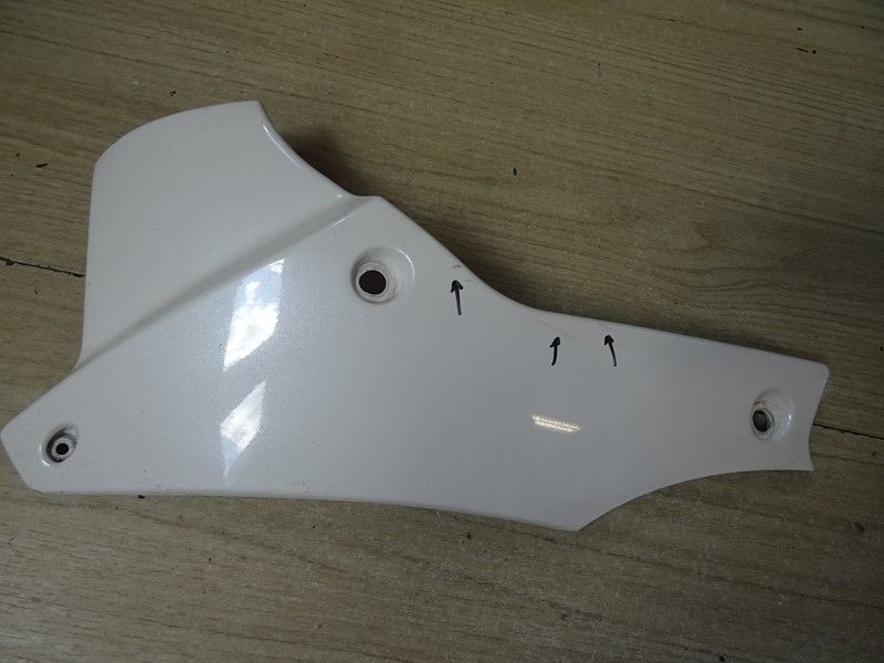 Demi sabot gauche Triumph 1050 Speed Triple 2011/2014