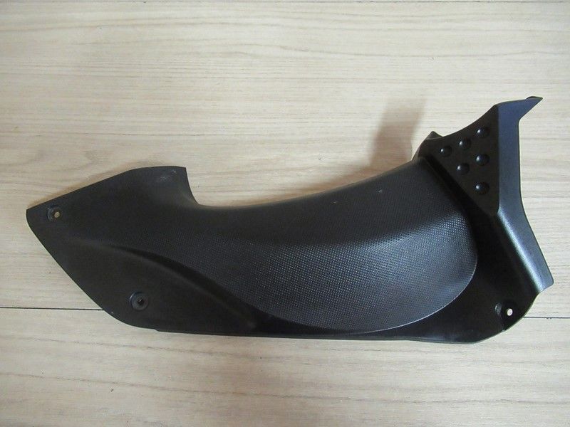 Cache supérieur droit Kawasaki ZZR 1400 2006-2011