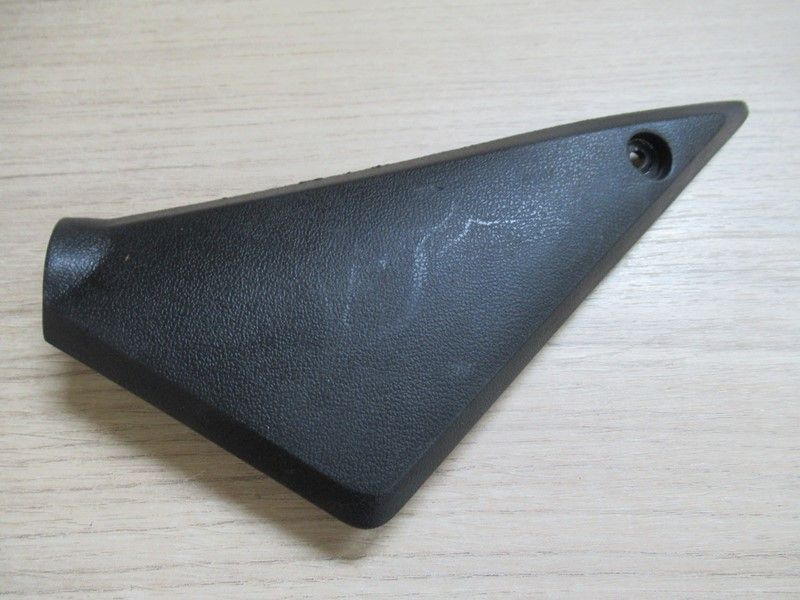 Cache colonne de direction gauche Suzuki GSF 600 Bandit 1995-1999