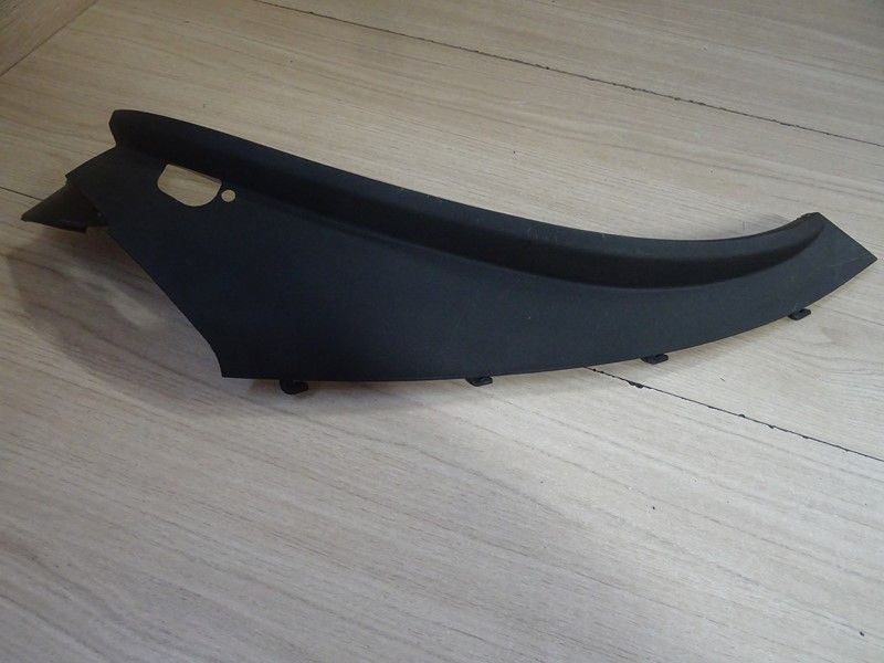 Carénage inférieur arrière droit Piaggio MP3 300-400-500cc 2009/2014 (655813000C)