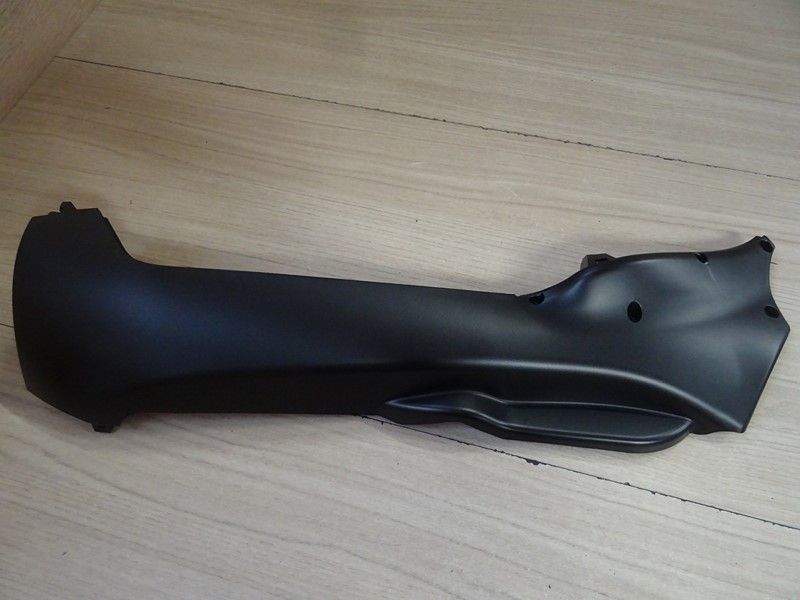 Carénage arrière gauche Piaggio MP3 toutes cylindrées 2007/2016 (623069)