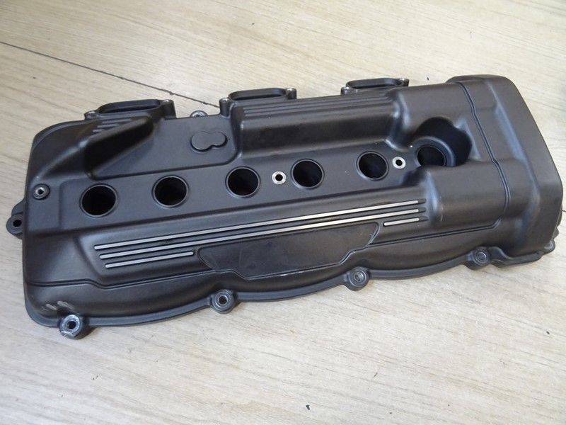 Couvre culasse Triumph 2500 Rocket 3 2019/-