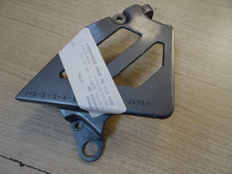 Carter de sortie de boite Yamaha 600 XT sans démarreur type 3TB 1990/1994