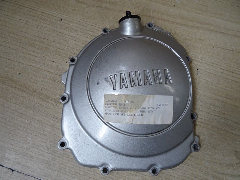 Couvercle  d'embrayage  Yamaha 
600 FZR type 3HE 1989/1991