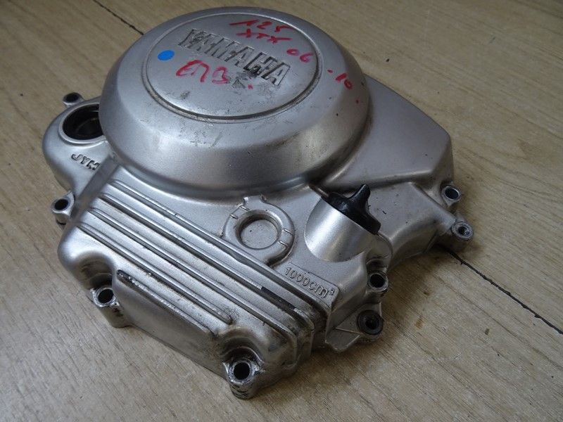 Couvercle  d'embrayage  Yamaha 125 XT-X type 3D et 13D 2005/2009