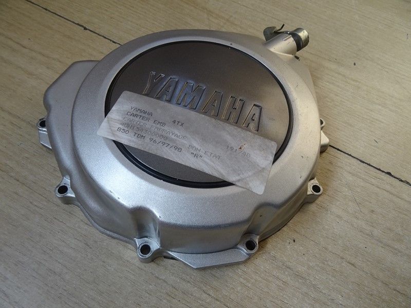 Couvercle  d'embrayage  Yamaha 
850 TDM type 4TX 1996/2001