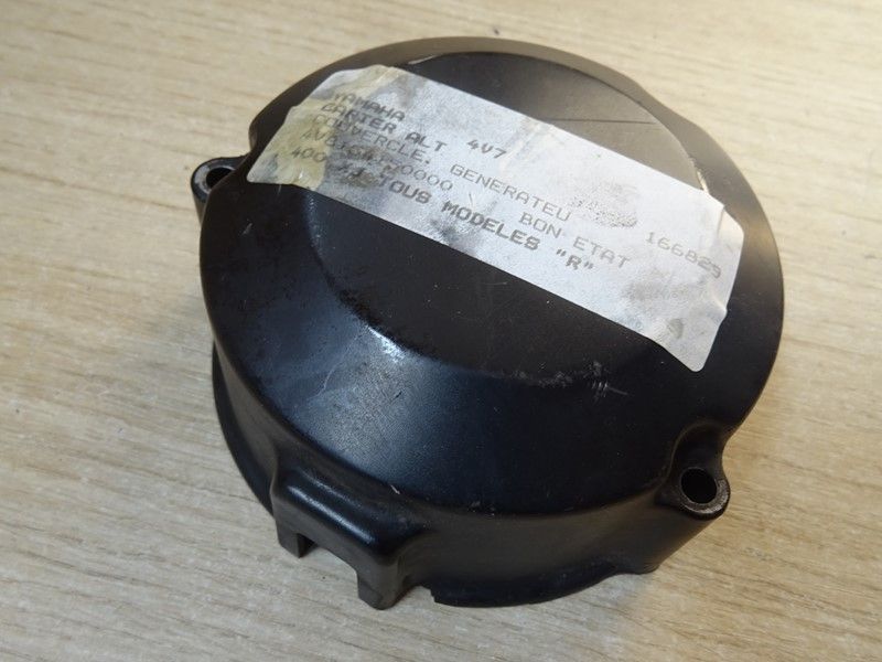 Carter d'alternateur Yamaha 
400 XJ type 4V7 1981/1983