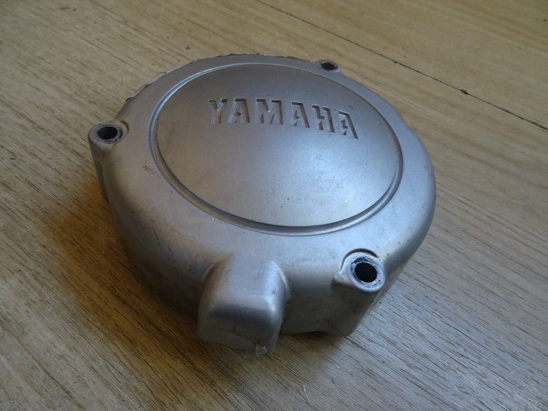 Carter d'alternateur Yamaha
600 XJN et 600 XJS type 4BR,4LX et RJ016 1991/1997