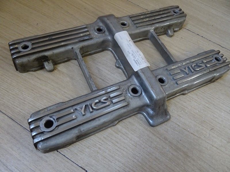 Cache culbuteur Yamaha 900 XJ type 31A 1983