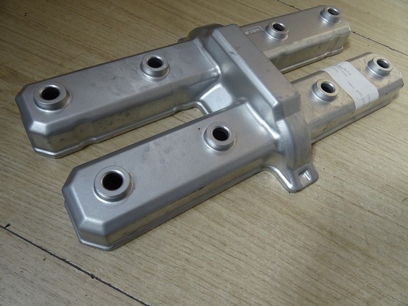 Cache culbuteur Yamaha 
1000 FZR type 3LF 1989/1990