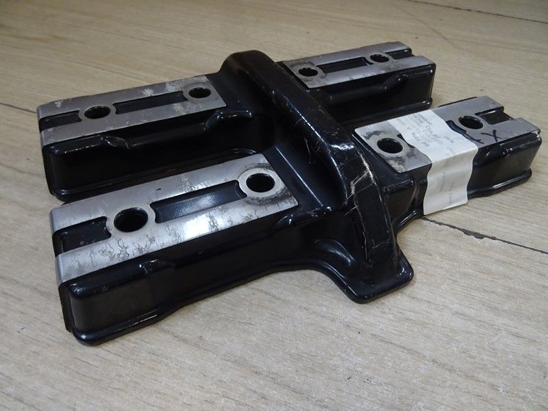 Cache culbuteur avant ou arrière Yamaha 1200 VMAX type 2EN et 3LR 1986/2001