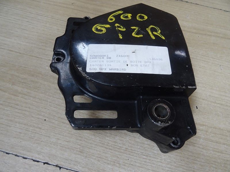 Carter de sortie de boite Kawasaki 
GPX 600 R type ZX600C 1988/1989