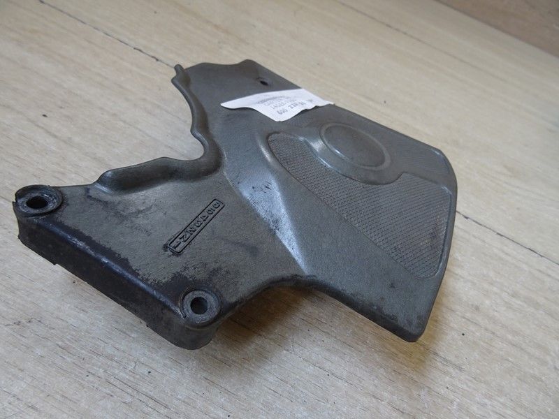 Carter de sortie de boite Kawasaki 
ZZR 600 type ZX600D 1991/1992