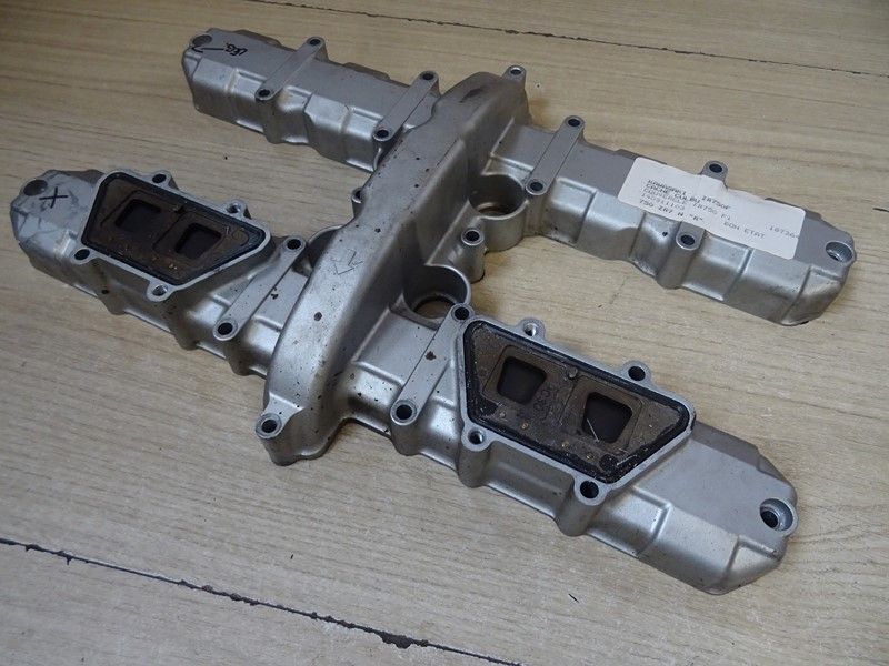 Cache culbuteurs Kawasaki ZR7 et ZR7S type ZR750F 1999/2003
