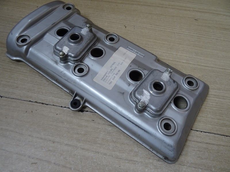Cache culbuteurs Kawasaki 
750 ZXR type ZX750J/L 1991/1995