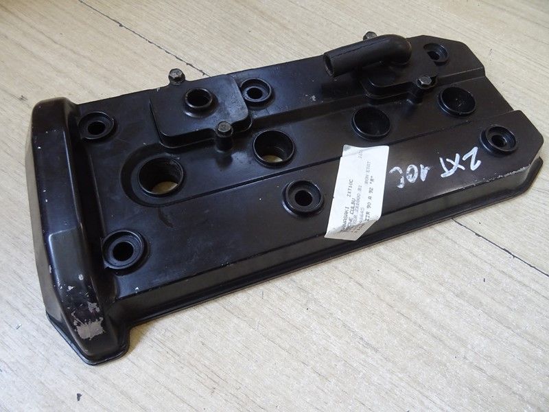 Cache culbuteurs Kawasaki 
ZZR 1100 type ZXT10C 1990/1992