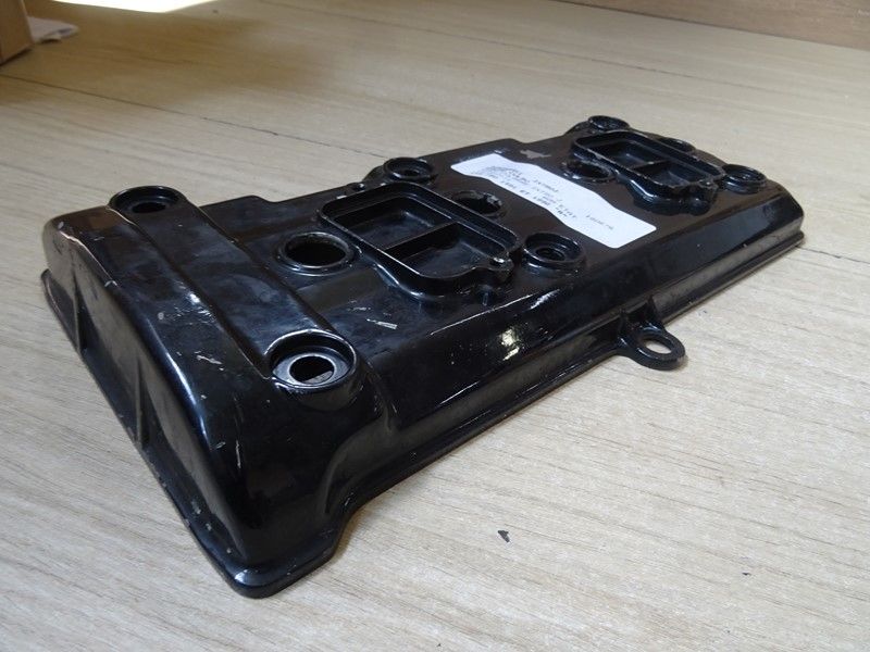 Cache culbuteurs Kawasaki 
750 ZXR type ZX750J 1991/1992