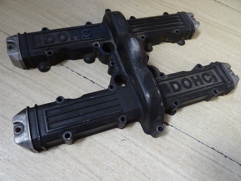 Cache culbuteurs Kawasaki 750 GPZ type KZ750R 1981/1982