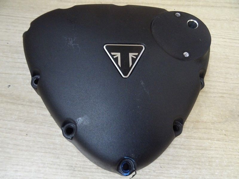 Carter d'alternateur Triumph T100-T120 black 2016/- et autres twins
