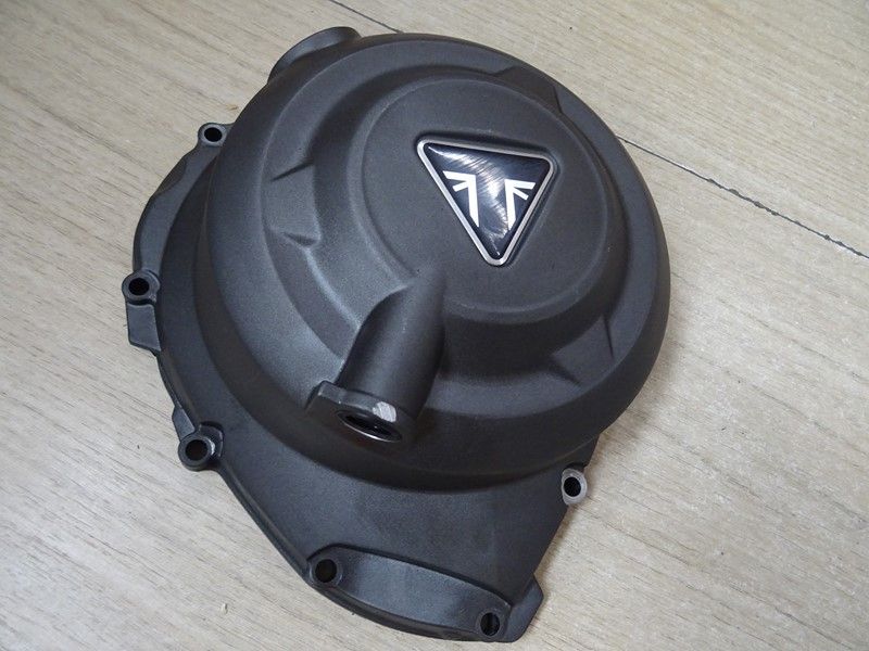 Carter d'embrayage d'origine Triumph 
675 et 675 R Street Triple 2013/2016