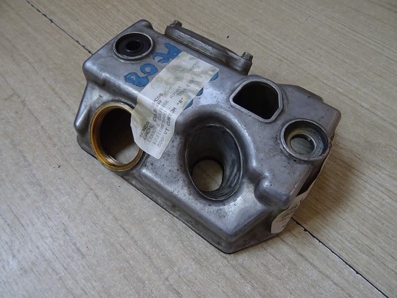 Cache culbuteur avant Honda 500 VTC type PC08 1983/1986