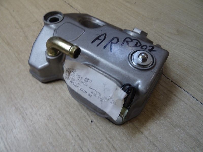 Cache culbuteur arrière Honda 500 VTC type PC08 1983/1986