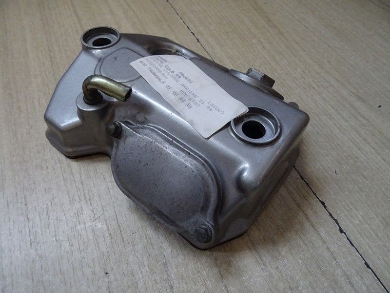 Cache culbuteur arrière Honda XLV 600 Transalp type PD06 1987/1996